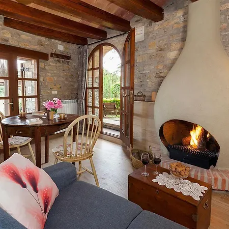 Cal Carulla Country house